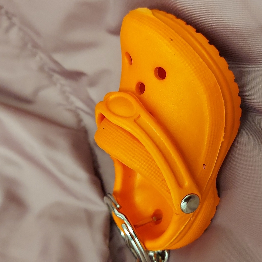 Crocs Keychain Orange - Picture 2 of 4